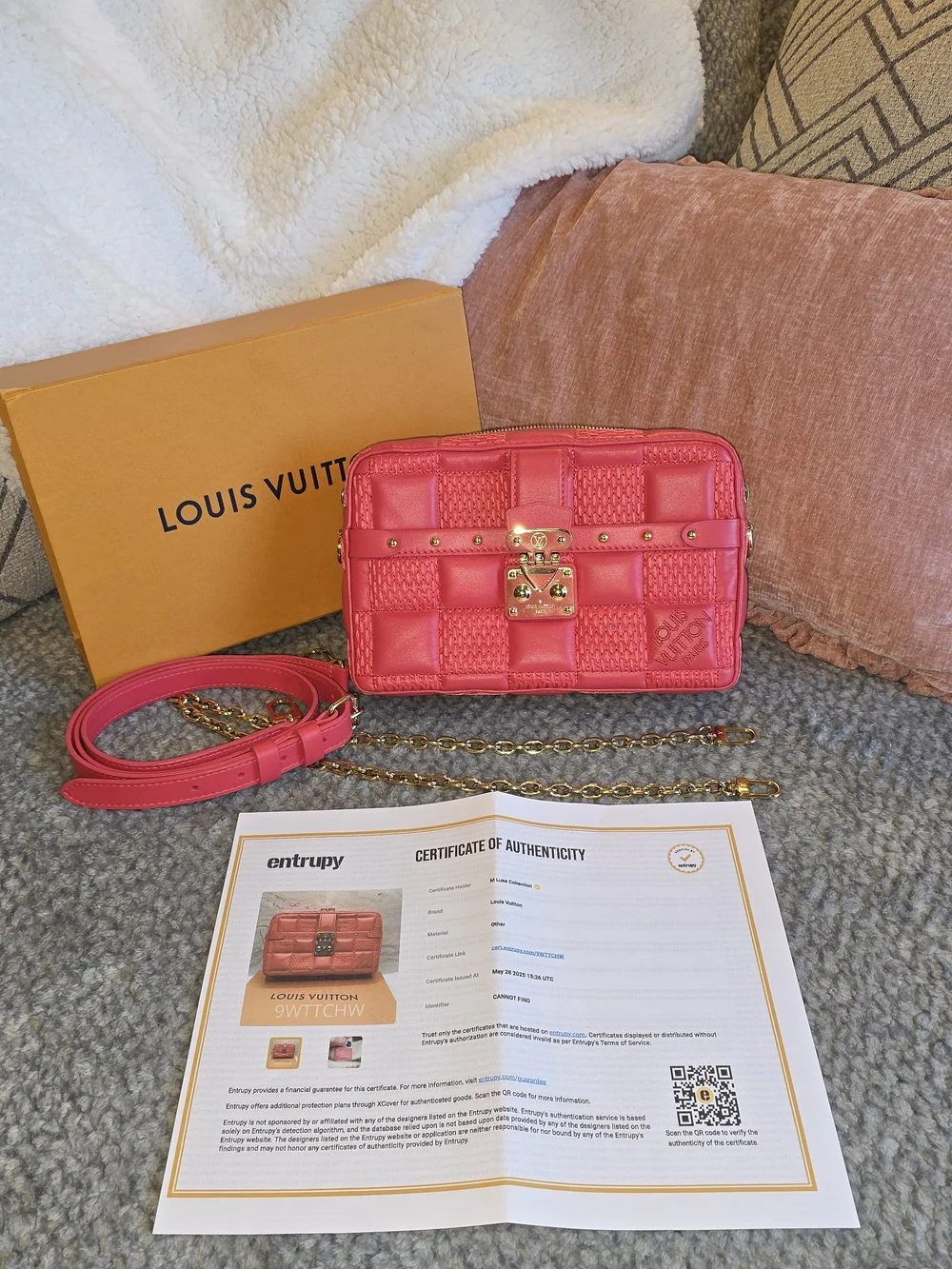Louis Vuitton Pink Troca Quilted Damier Convertible Camera Bag